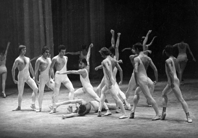 «Третья симфония» Т. Бёрда. «Театр Вельки». Варшава. Балетмейстер В. Груца