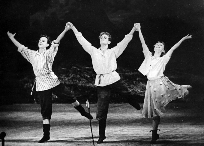 Балет «Юность». Ленинградский Малый театр оперы и балета. Балетмейстер Б. Фенстер