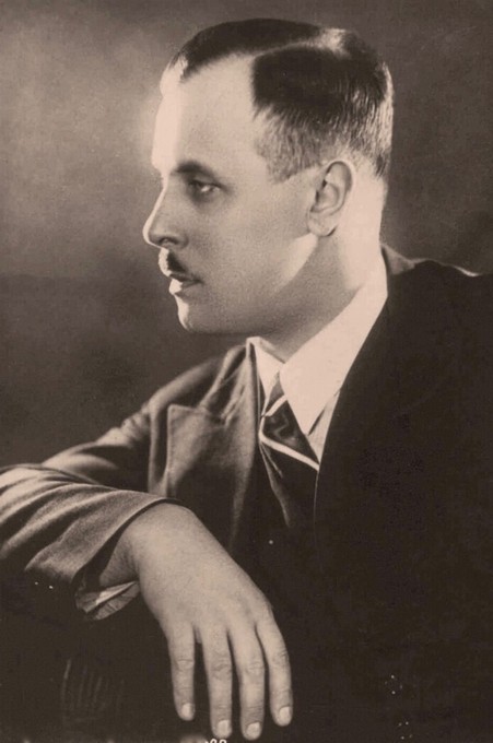 Василий Васильевич Небольсин