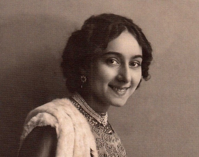 Вера Каралли