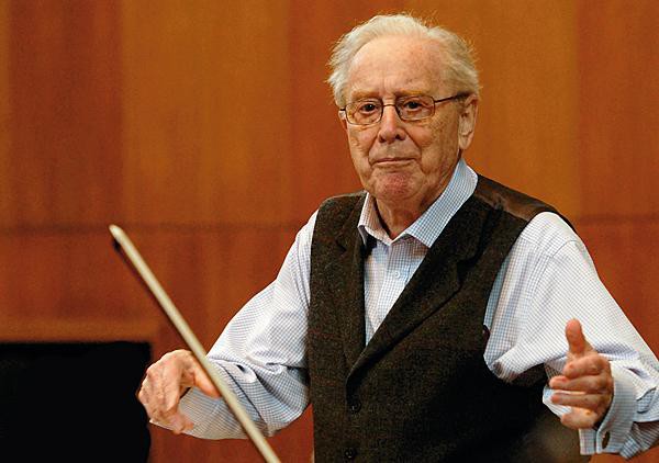 Чарльз Маккерас