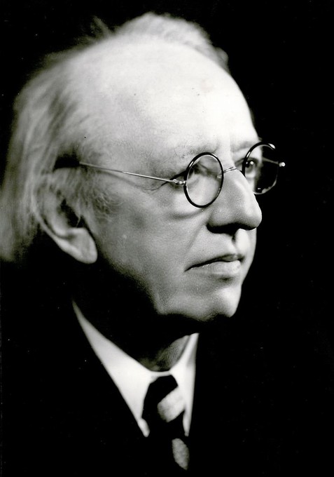 Витезслав Новак