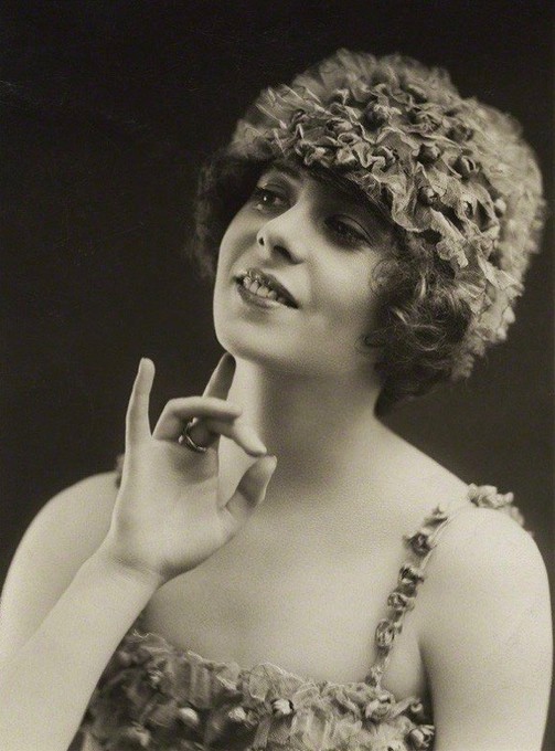 Нинет де Валуа