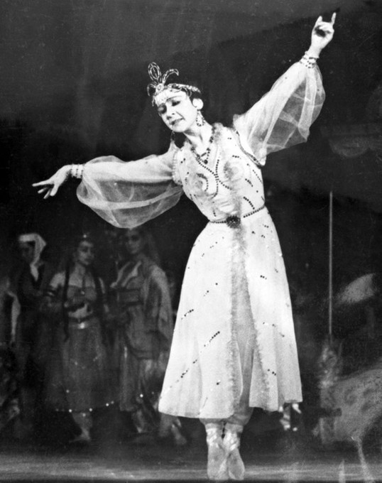 Л. Захидова — Лейли