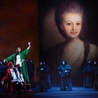 Карточный пасьянс с театральным азартом