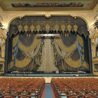 Четыре девушки в поисках Гоголя