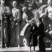 Через миры и века