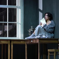 «Евгений Онегин» в Мадриде: гравюра, вырезанная топором