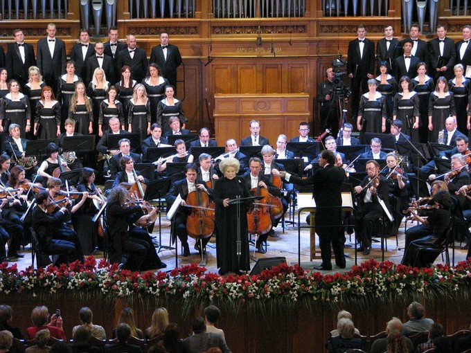 Торжественный гала-концерт в честь воссоединения Крыма с Россией