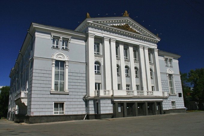 Пермский академический театр оперы и балета имени Чайковского