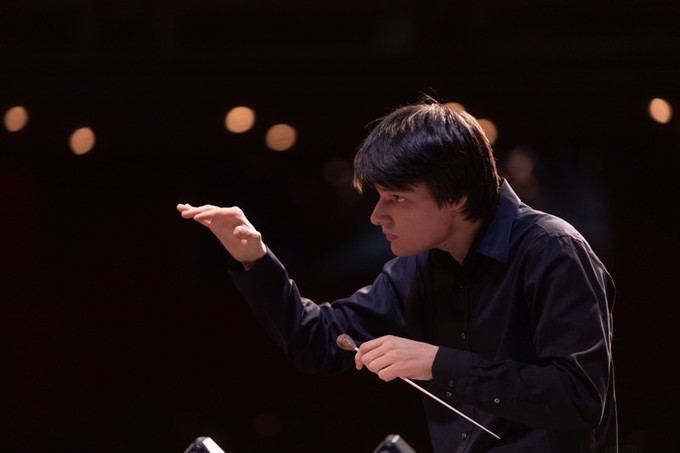 Фото Екатерины Христовой (дирижер Фёдор Безносиков)