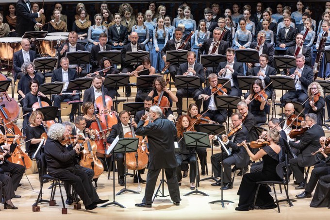 Фото с концерта в МКЗ «Зарядье» – Александр Шапунов