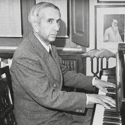 Альфредо Казелла